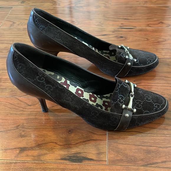 Authentic Gucci Brown GG Suede with Gold Hardware Mid High Heel Shoes - Picture 7 of 16